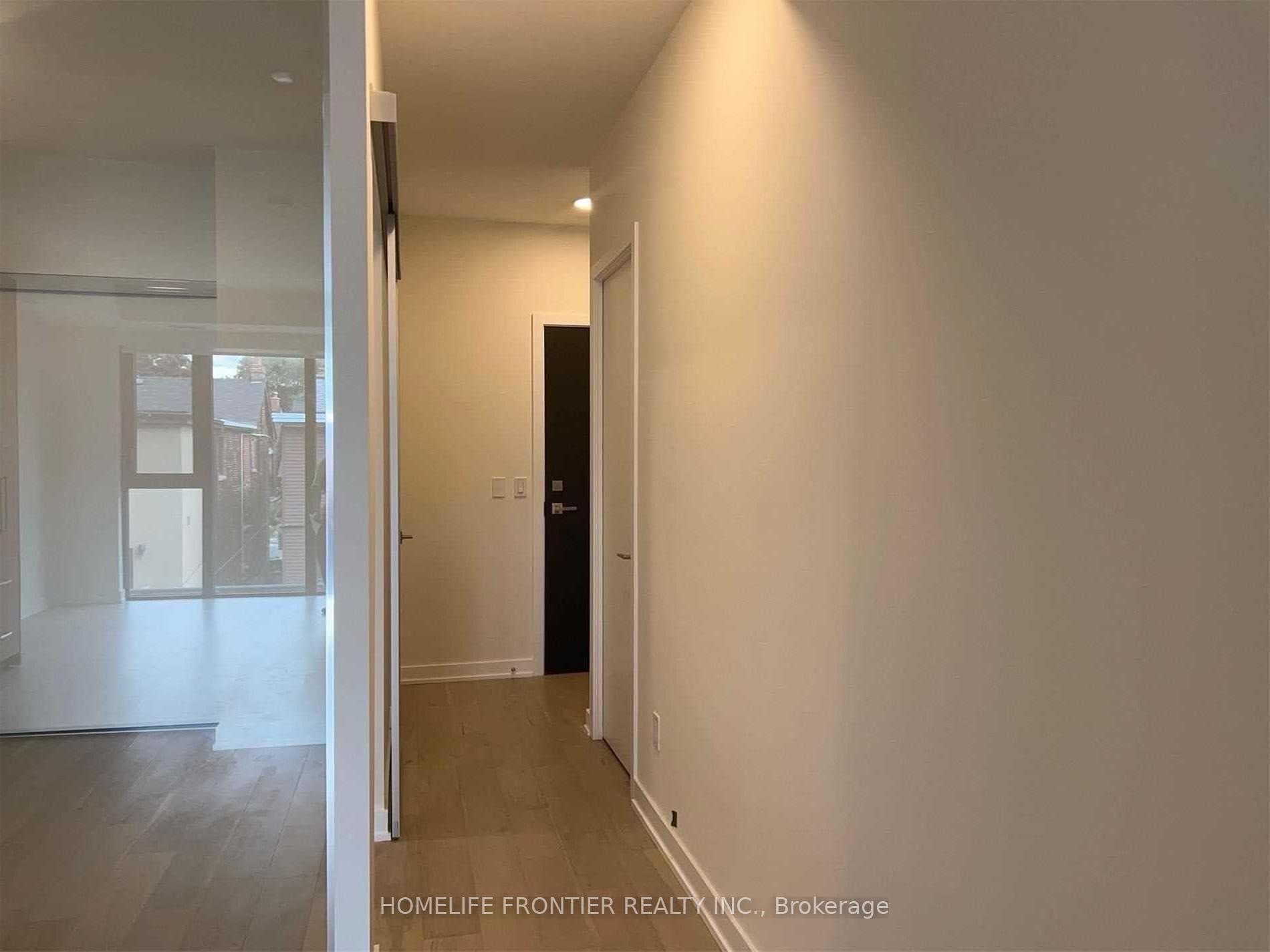 840 St Clair Avenue Unit 419 photo 6