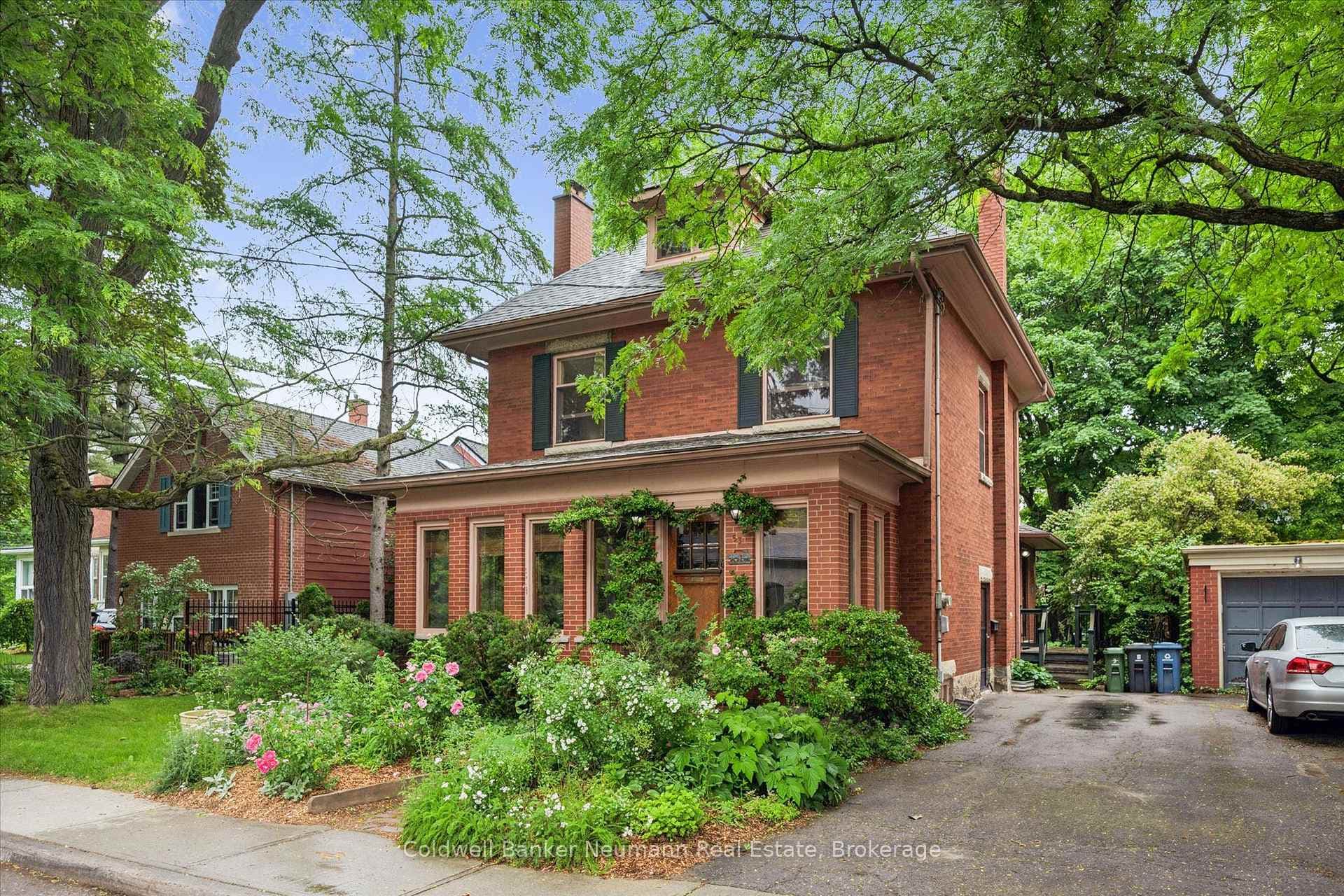 53 Hillcrest Drive photo 3