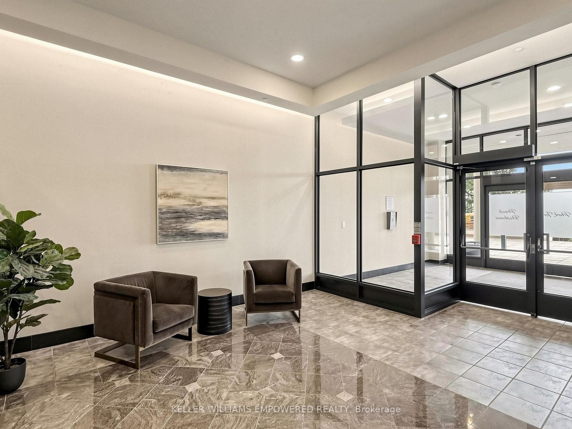 1 Leaside Park Drive Unit 316 photo 6
