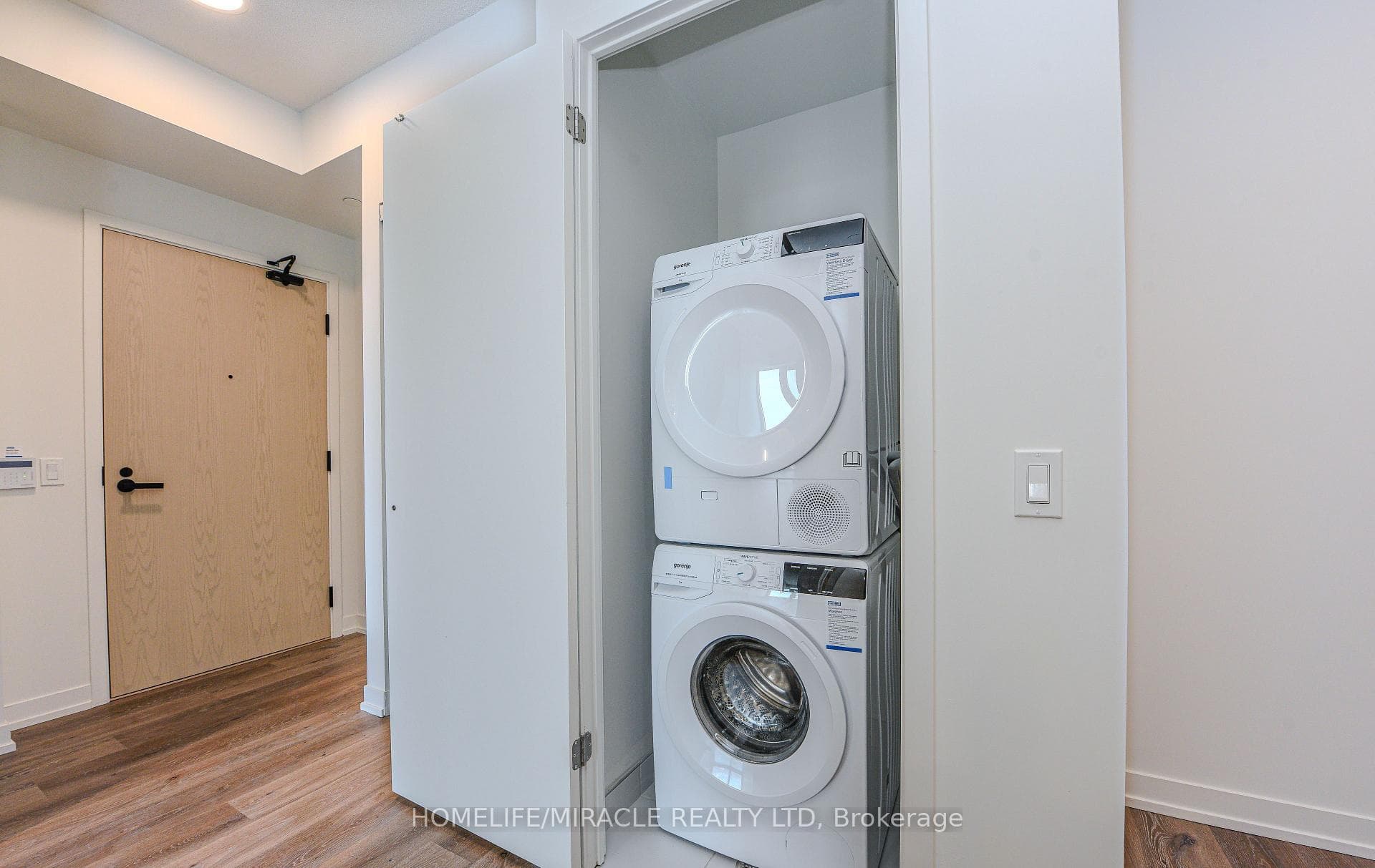 225 Commerce Street Unit 2608 photo 21