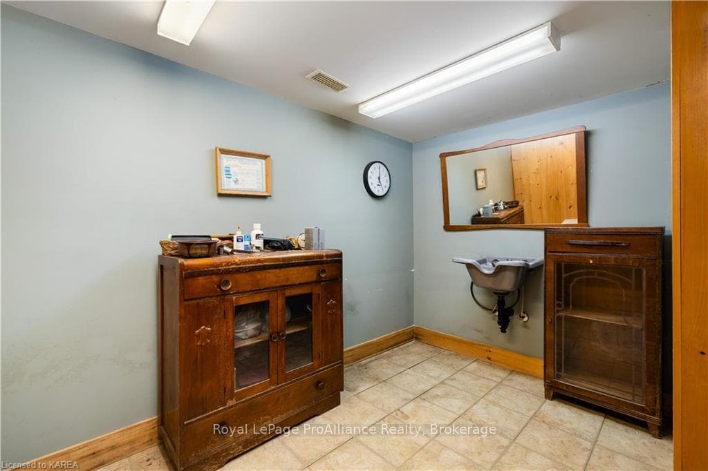 2827 DESERT LAKE RD N/A photo 27