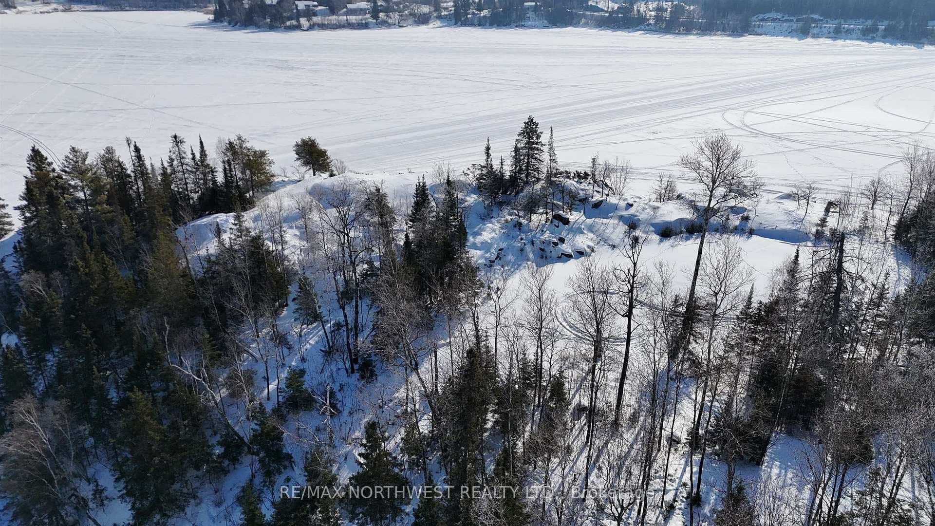 1319 LAURENSON LAKE photo 18