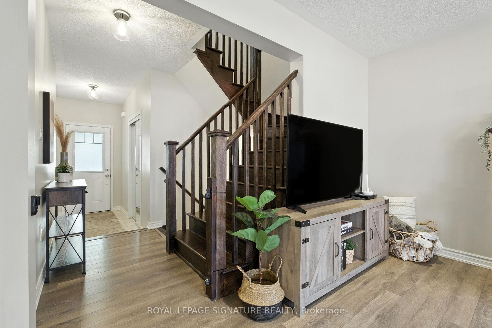 1000 Asleton Boulevard Unit 7 photo 19