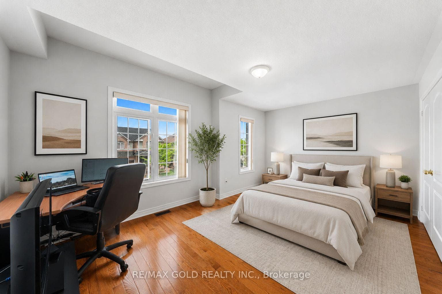 14 Dovehaven Crescent photo 37