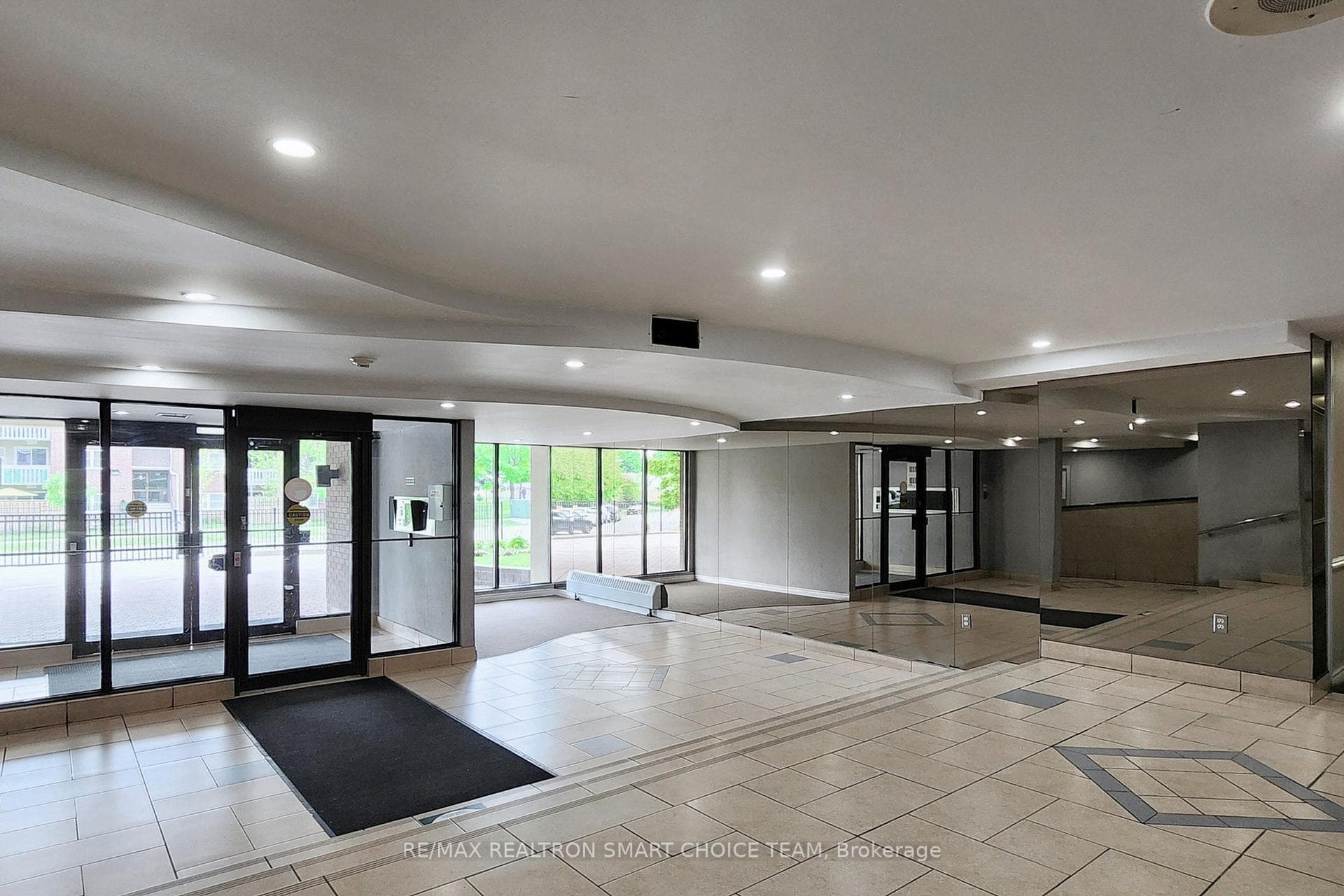 99 Blackwell Avenue Unit 703 photo 6