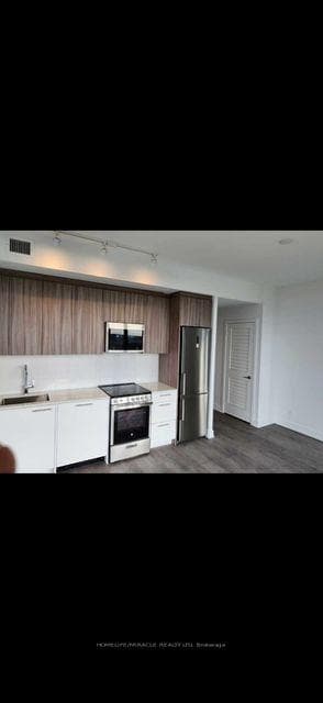 215 Veterans Drive Unit 603 photo 9