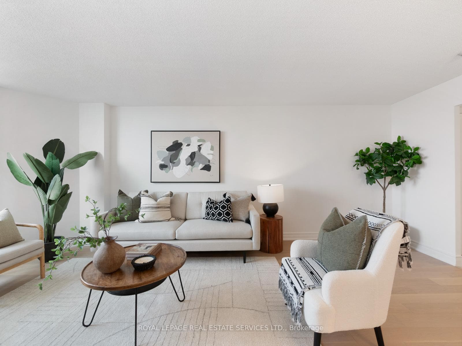 5418 Yonge Street Unit 1705 photo 7