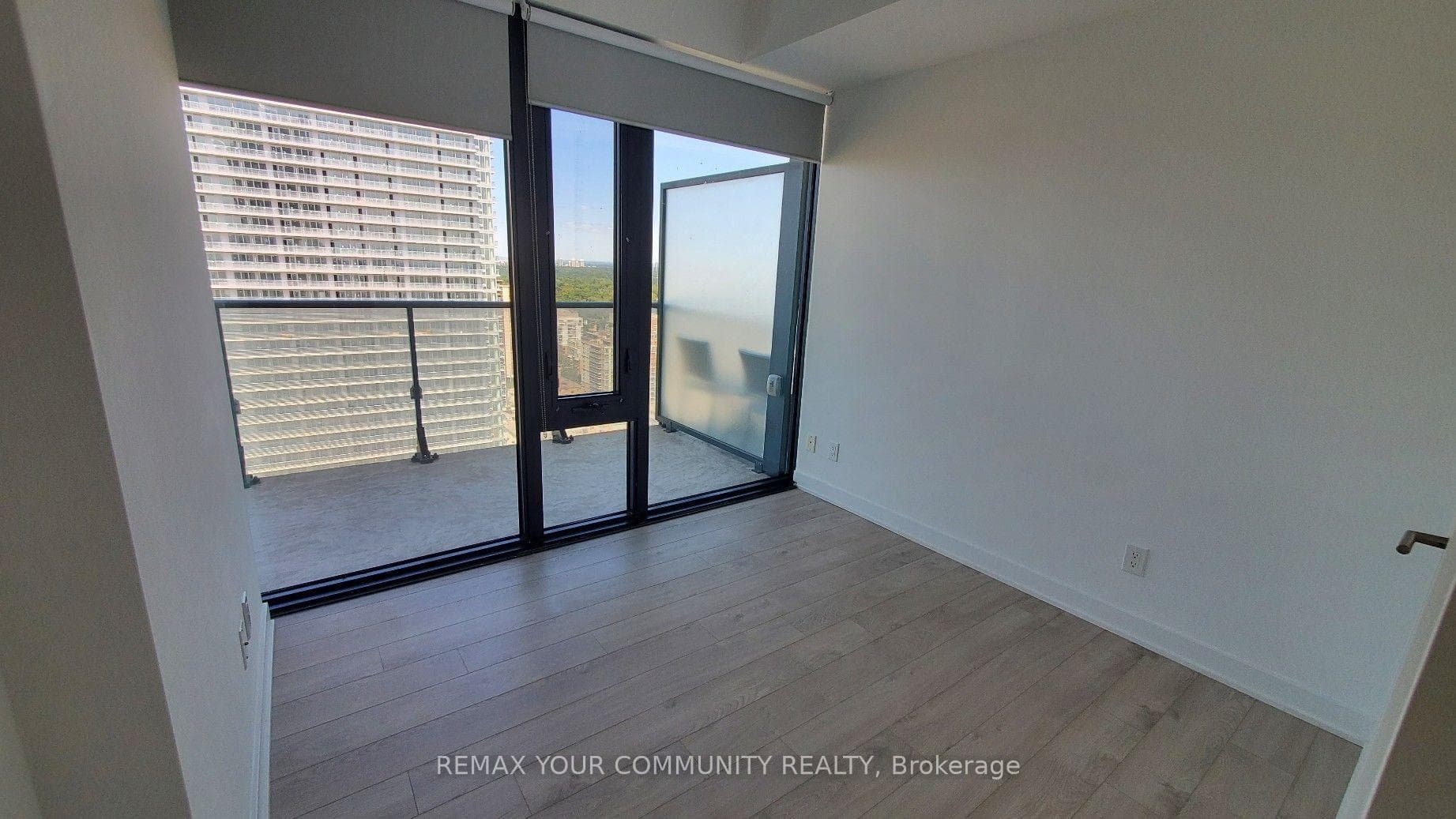 185 Roehampton Avenue Unit 2503 photo 13