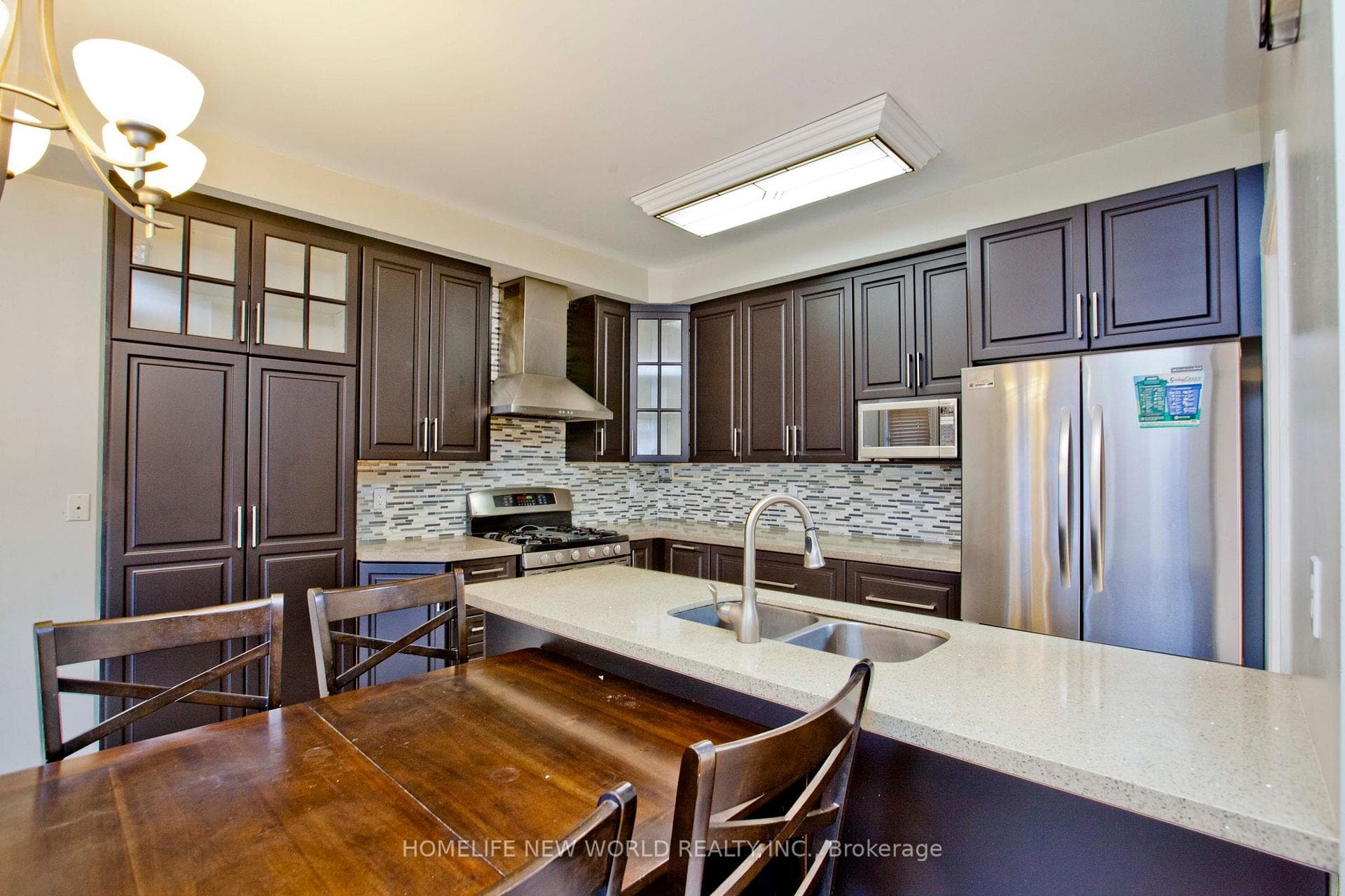 18 Walnut Grove Crescent photo 11