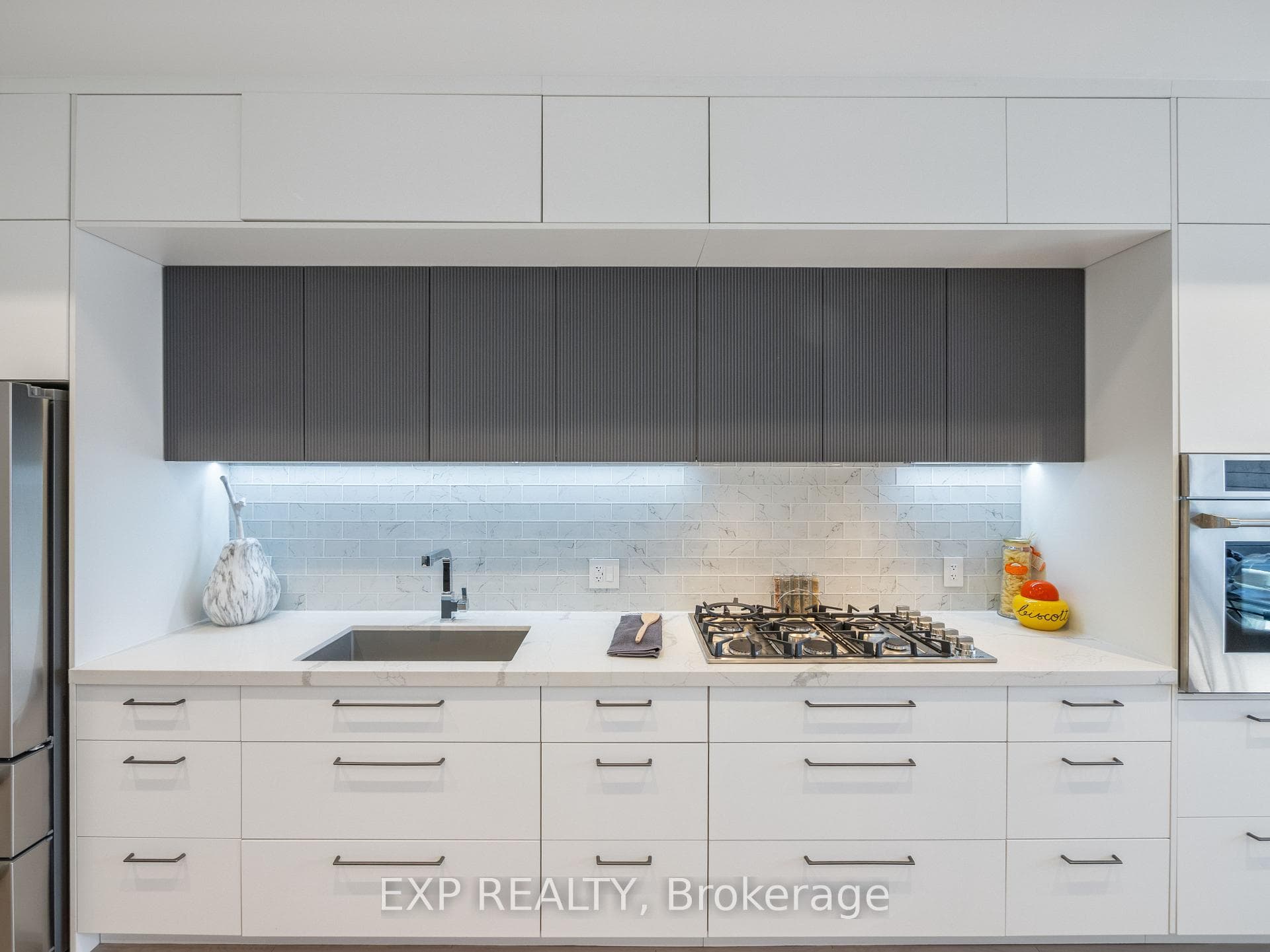46A Leroy Avenue photo 13