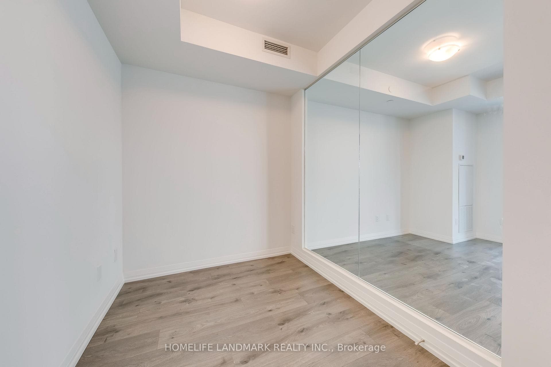 8 Widmer Street Unit 2411 photo 15