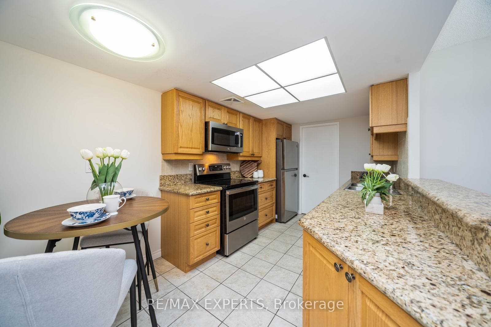100 Observatory Lane Unit 601 photo 7