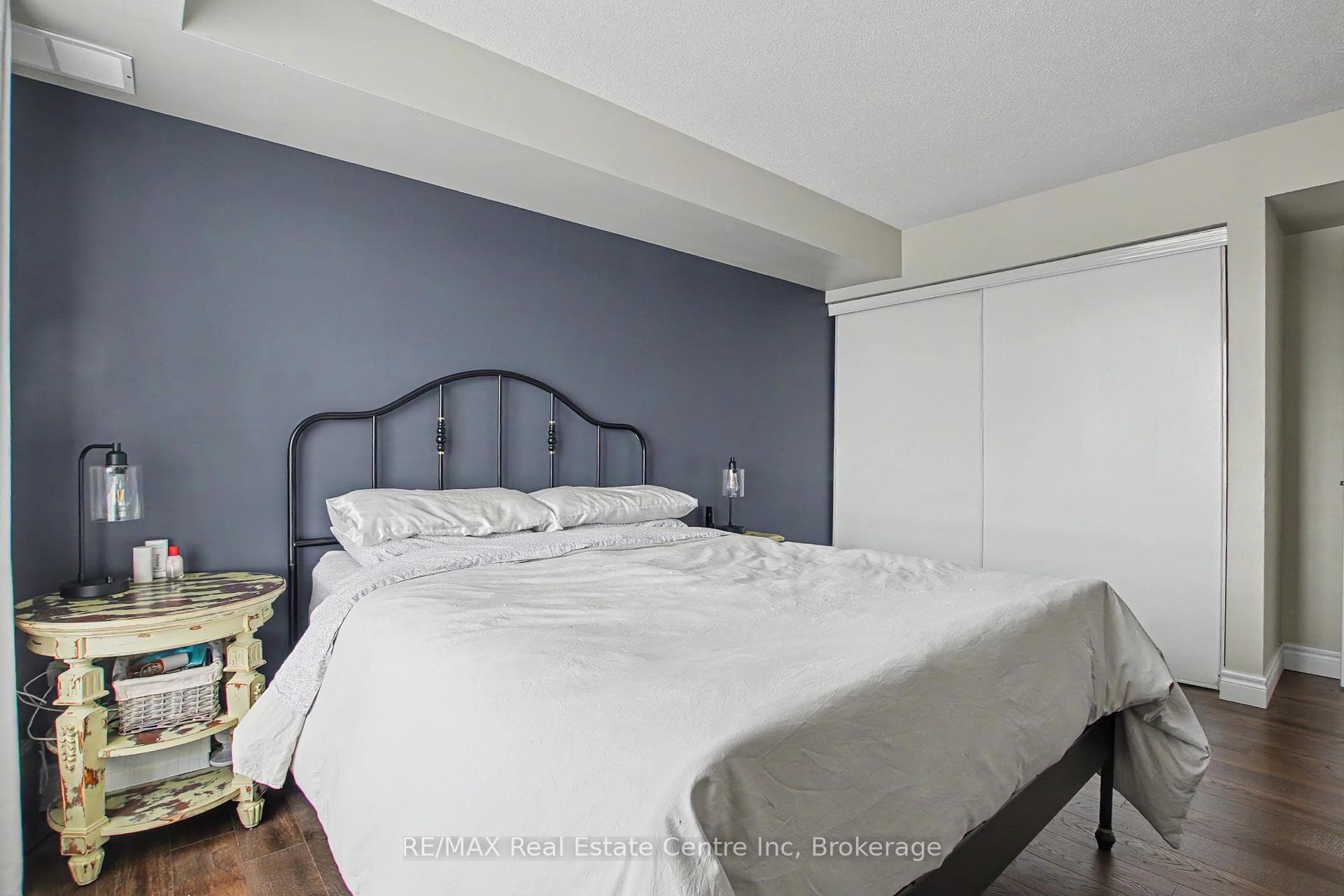 415 Grange Road Unit 409 photo 21