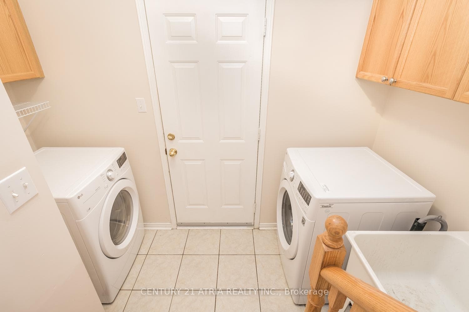 137 Collis Drive photo 10