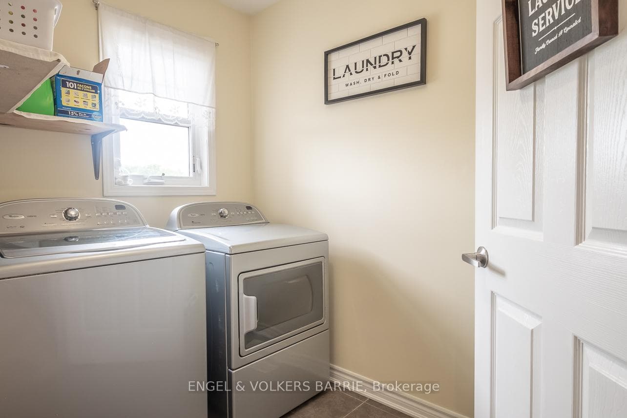 29 Ferris Lane photo 20