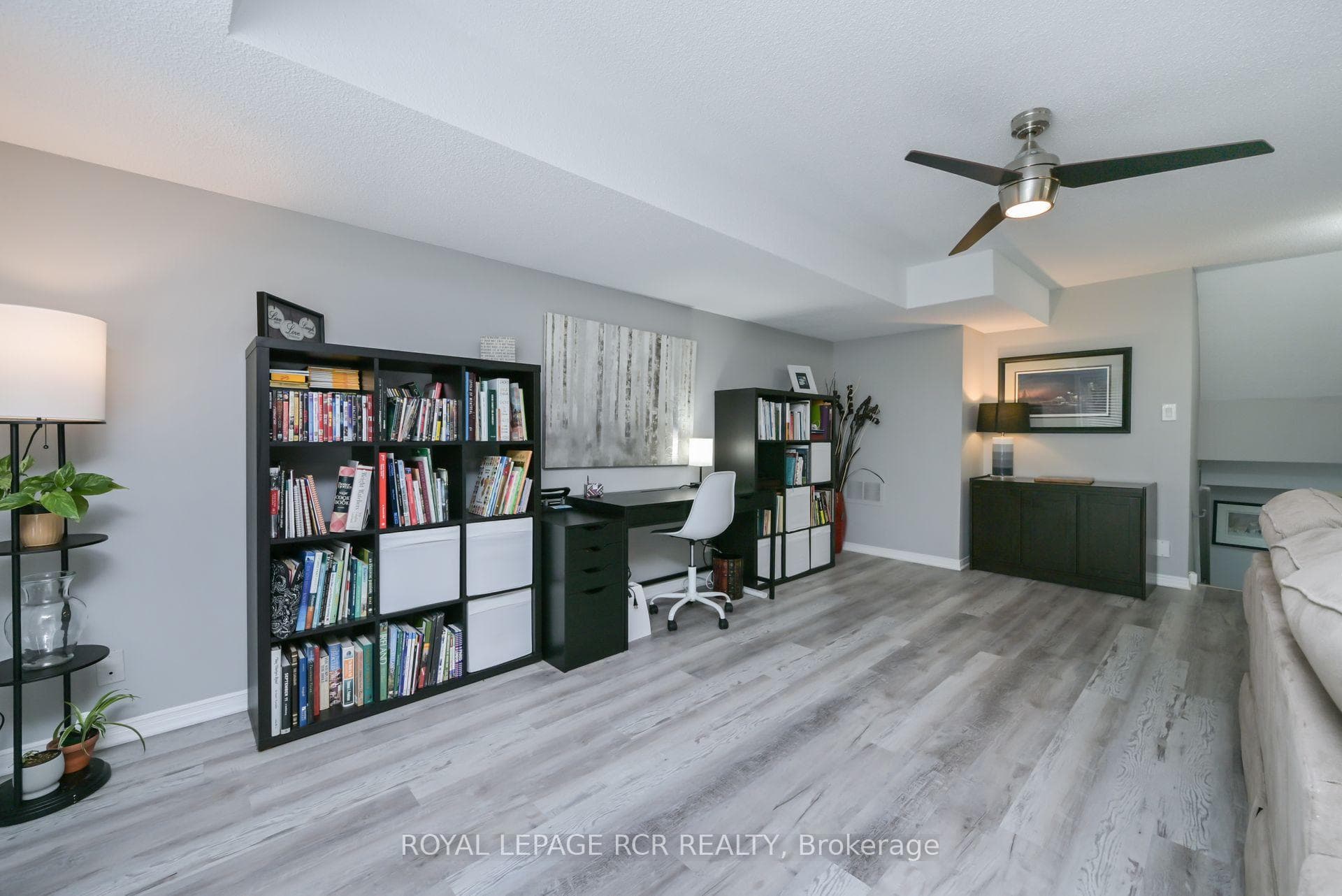 114 Green Briar Road photo 27
