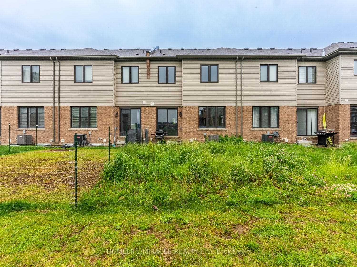 278 BEDROCK Drive photo 38