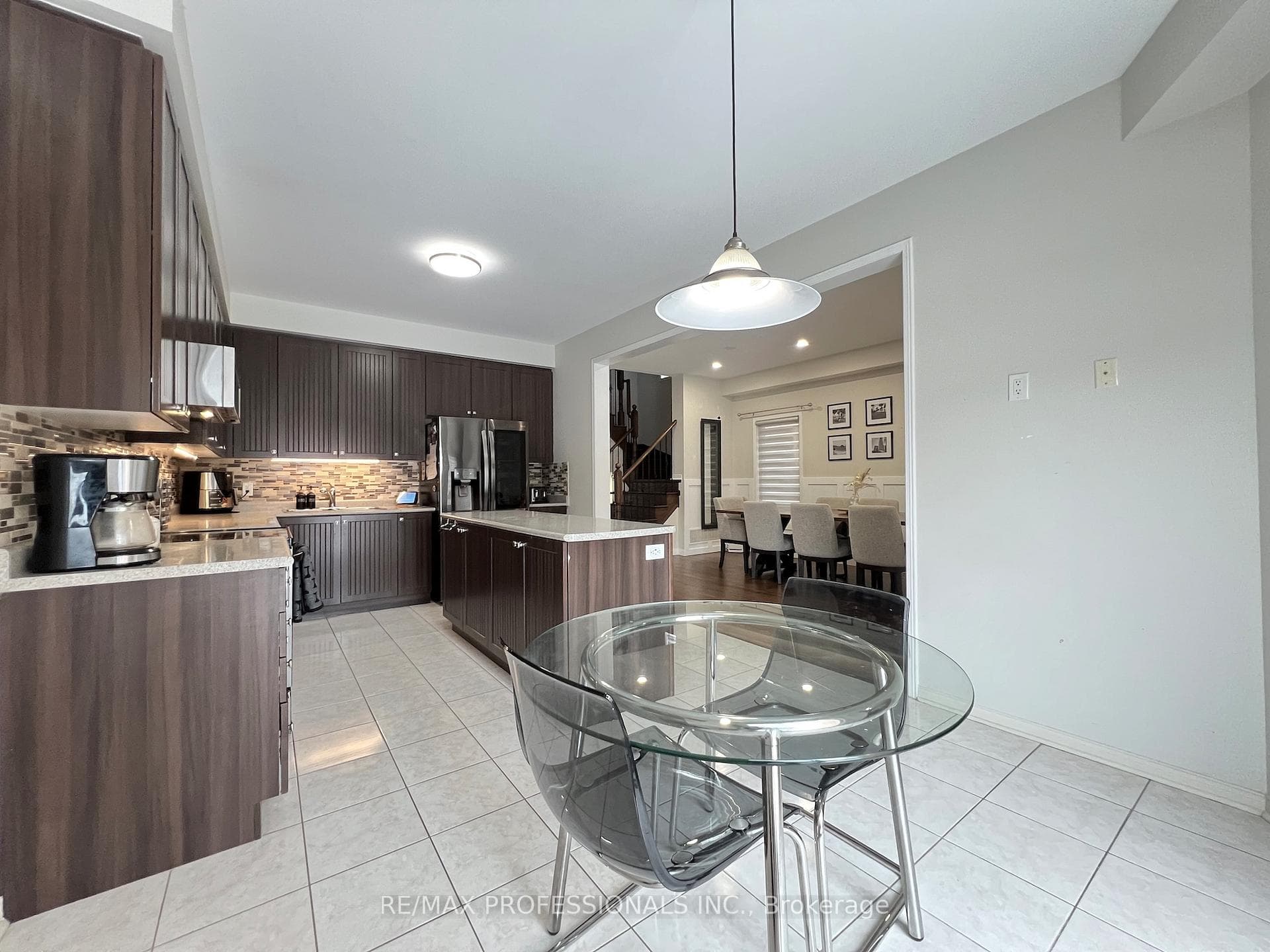 49 Liberty Crescent photo 13