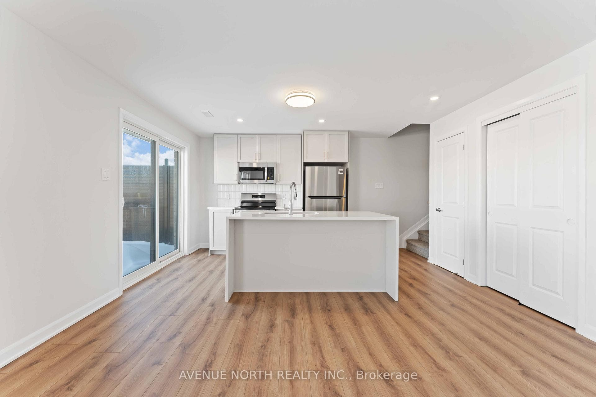 1213 Creekway Private photo 14