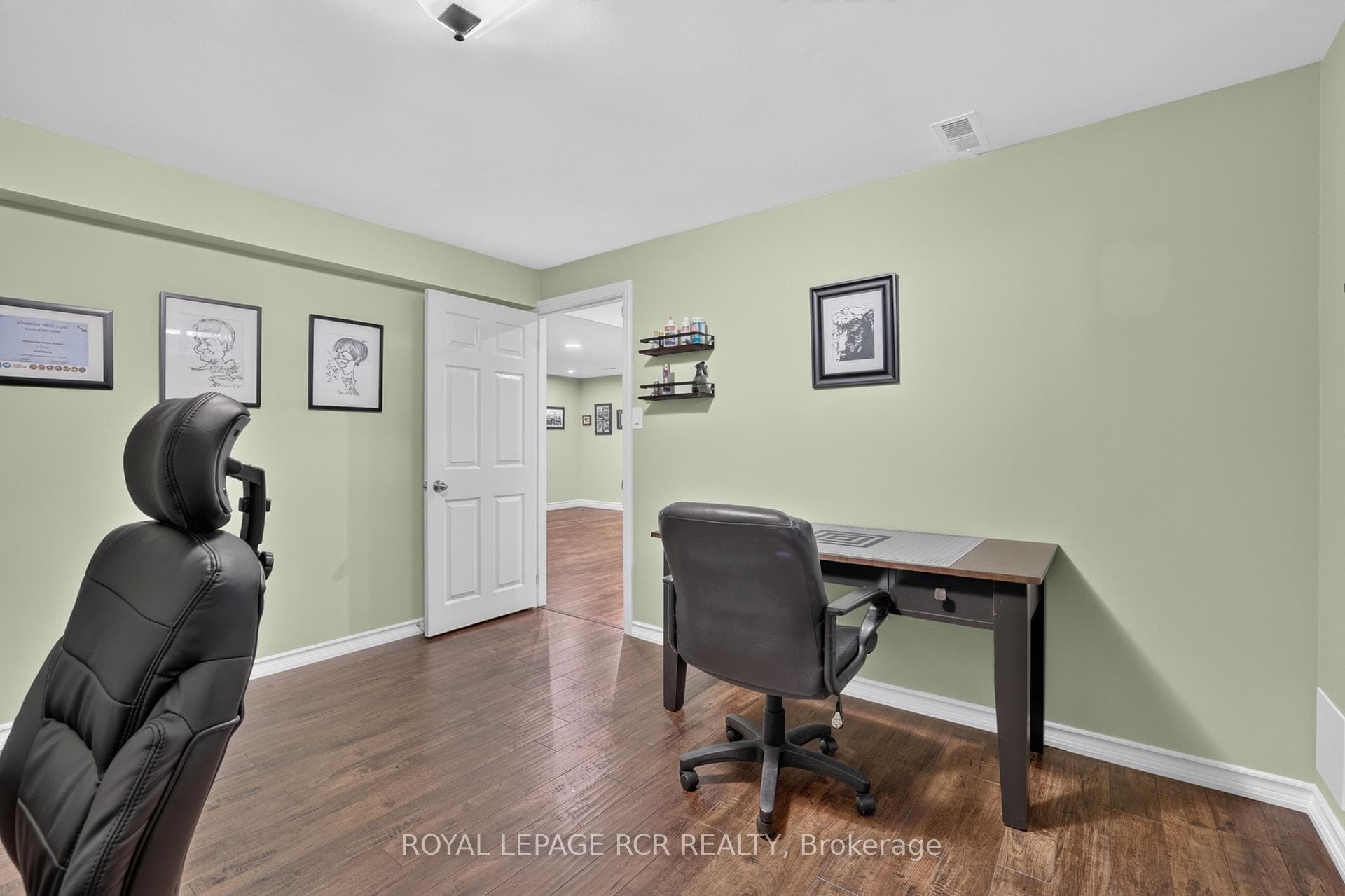 30 Borland Crescent photo 35