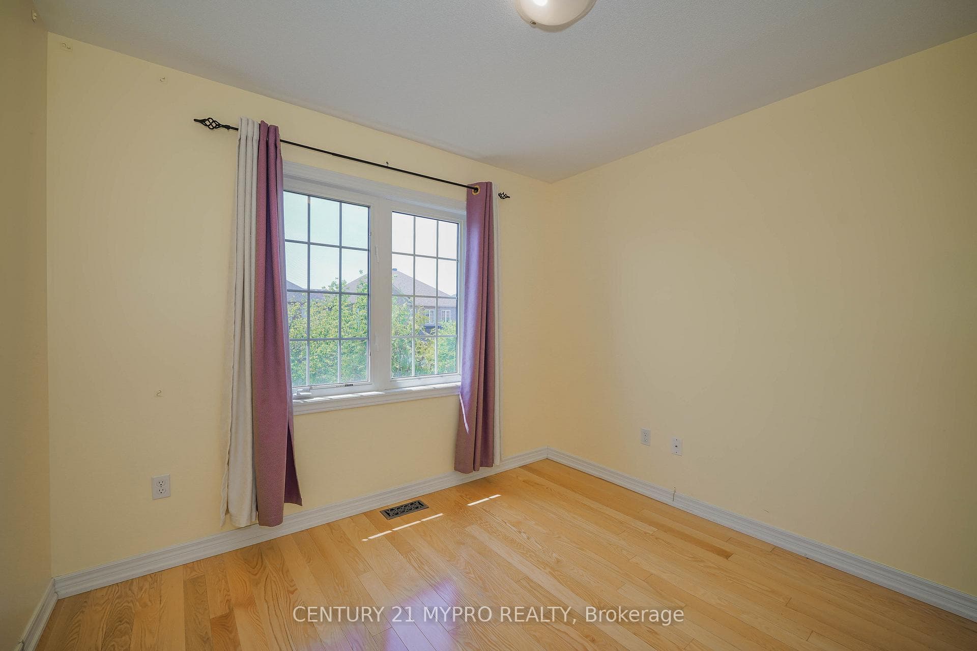 65 Stalmaster Road photo 27