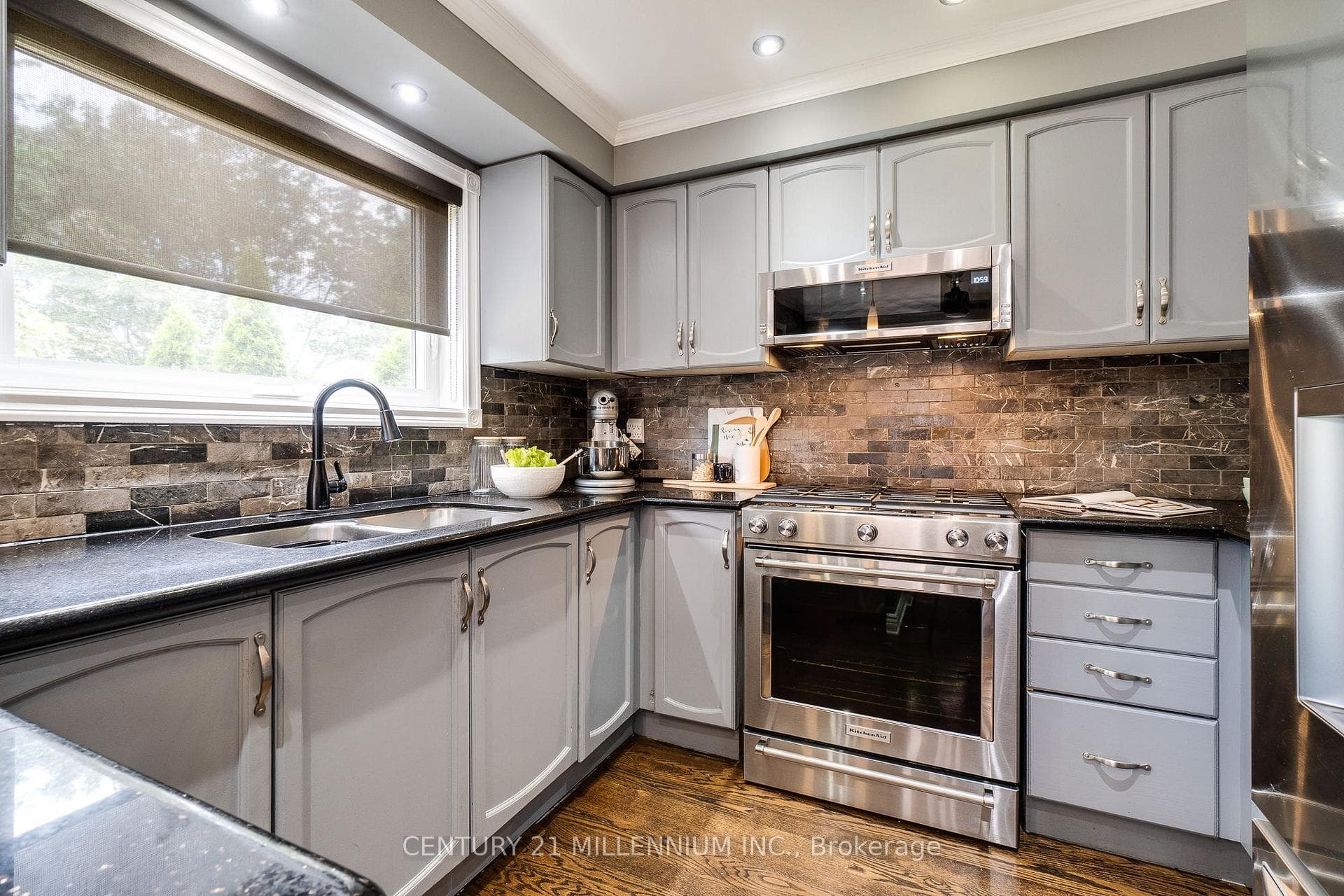 7227 Windrush Court photo 12