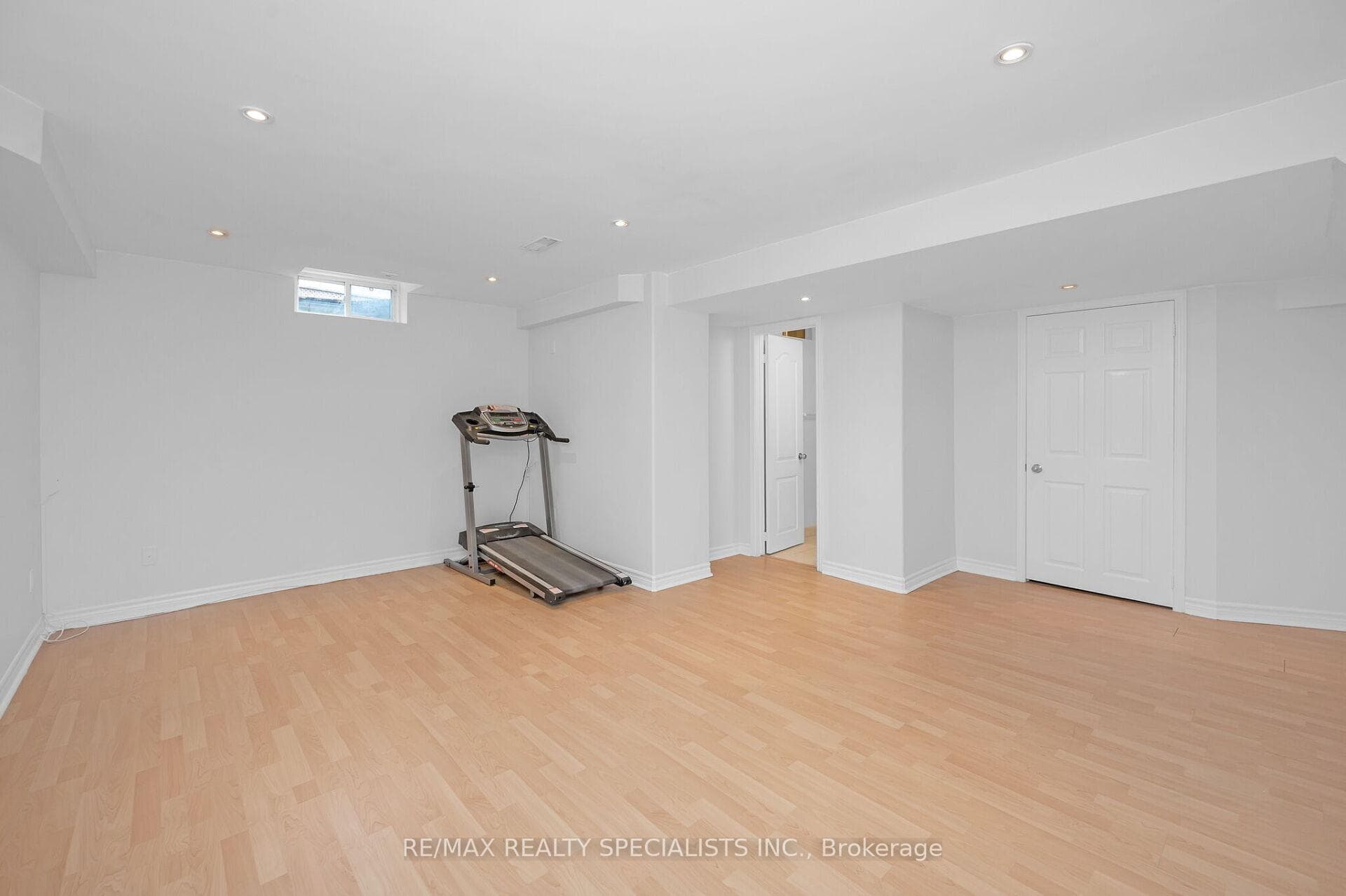 3120 Wrigglesworth Crescent photo 30