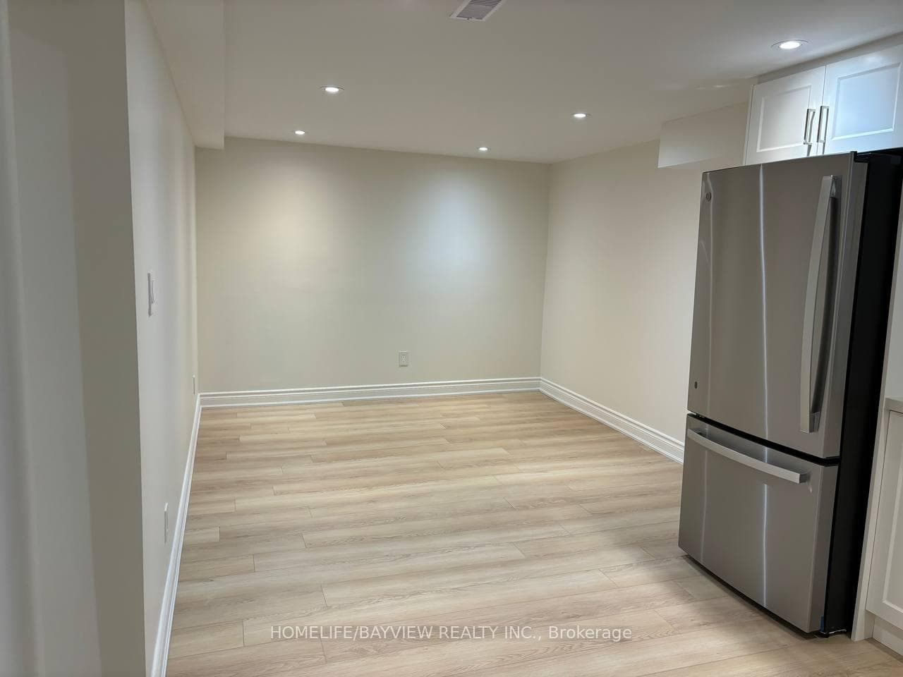 70 Westhampton (Bsmnt) Drive photo 6