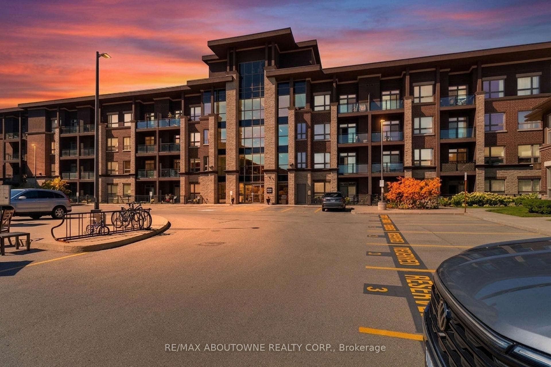 5020 Corporate Drive Unit 408 photo 1