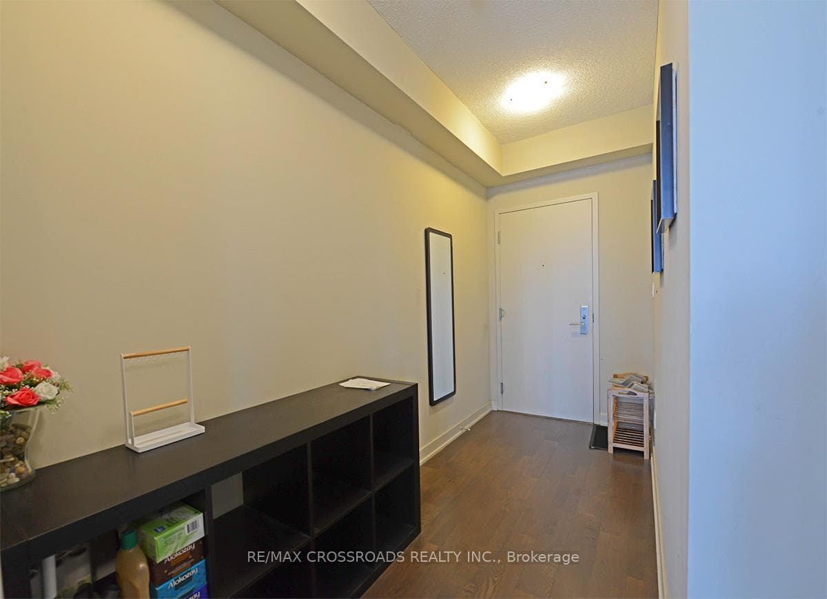 126 Simcoe Street Unit 3001 photo 6