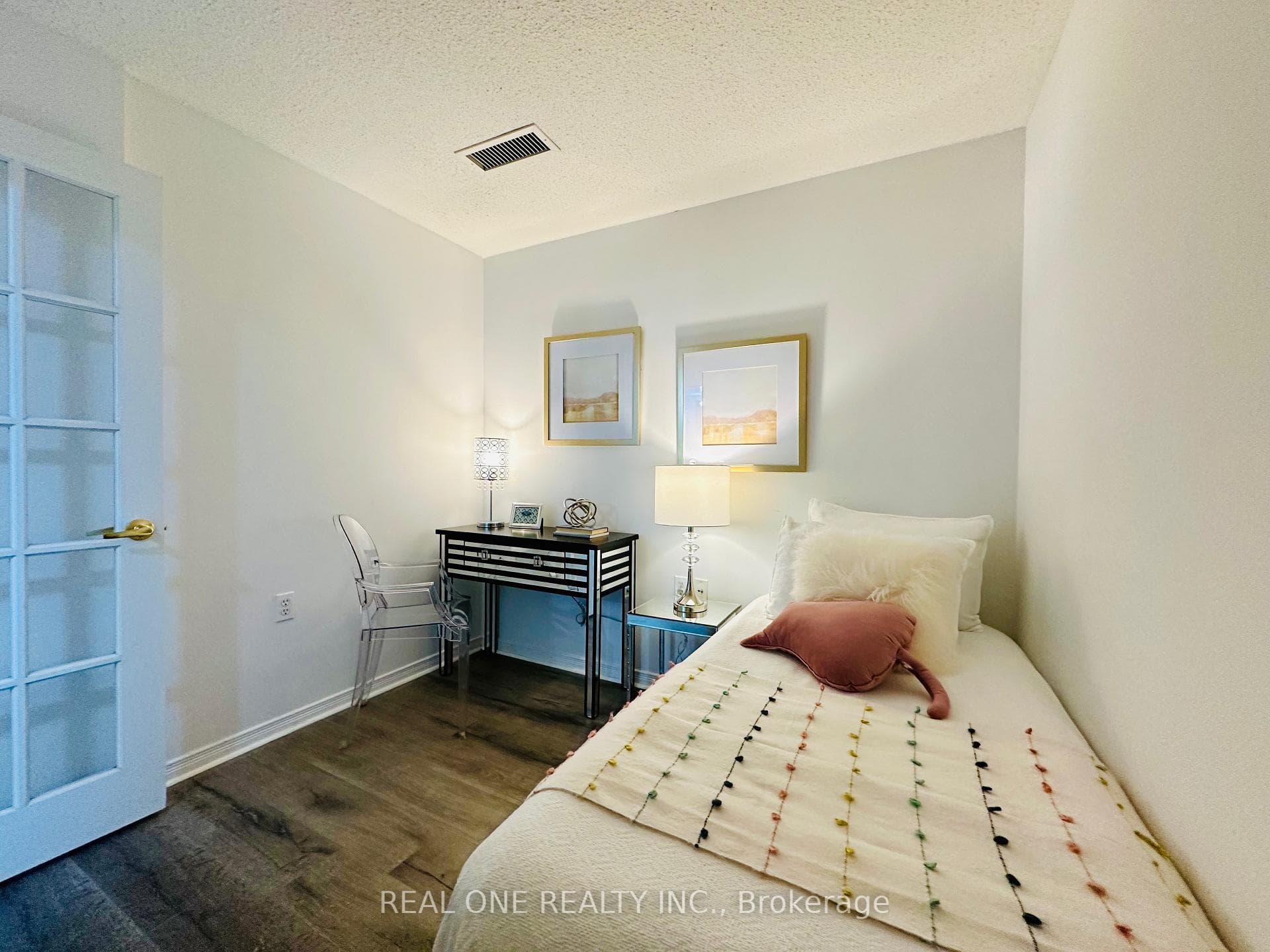 28 Olive Avenue Unit 308 photo 16