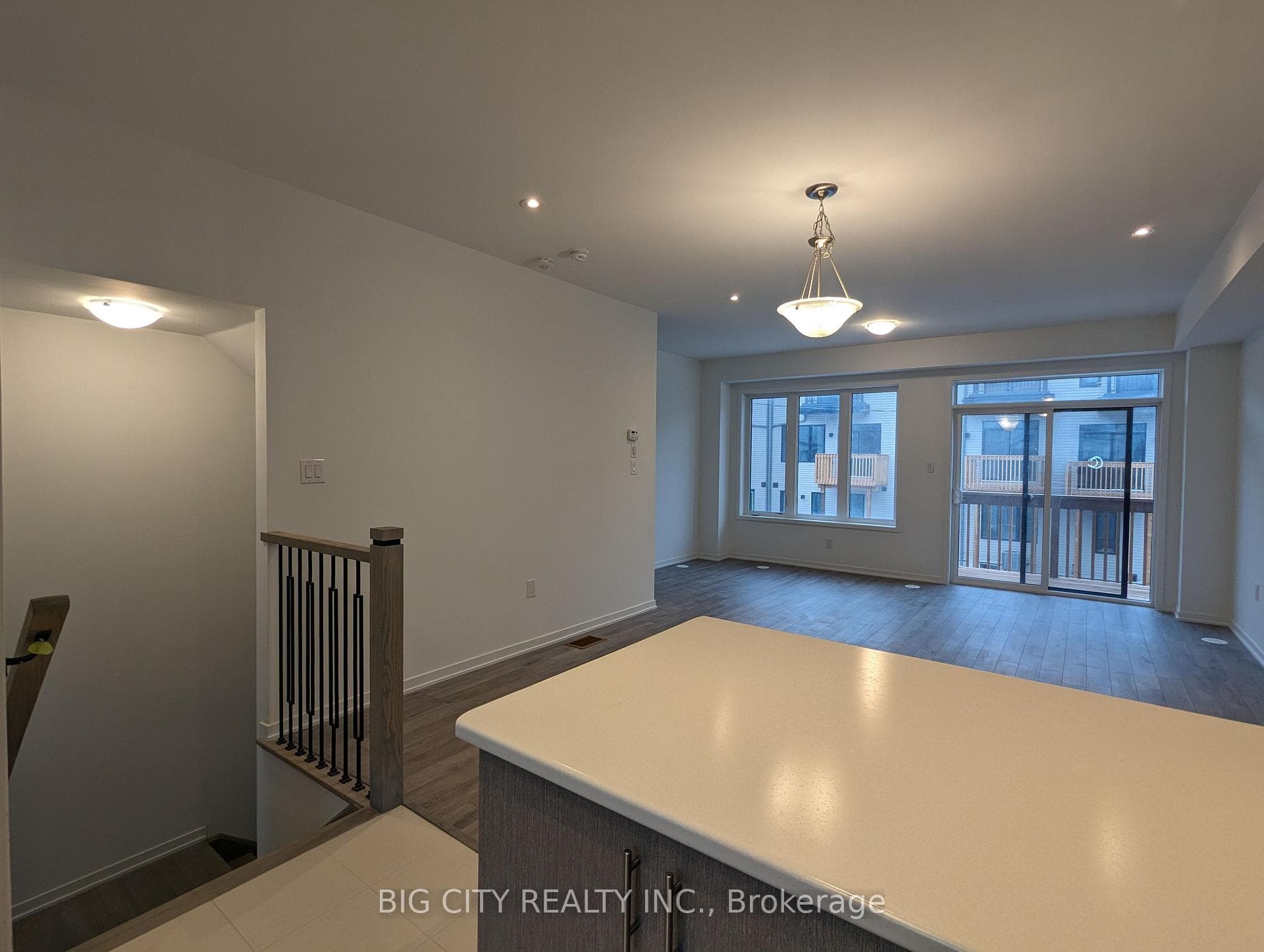 782 Heathrow Path Unit 95 photo 9
