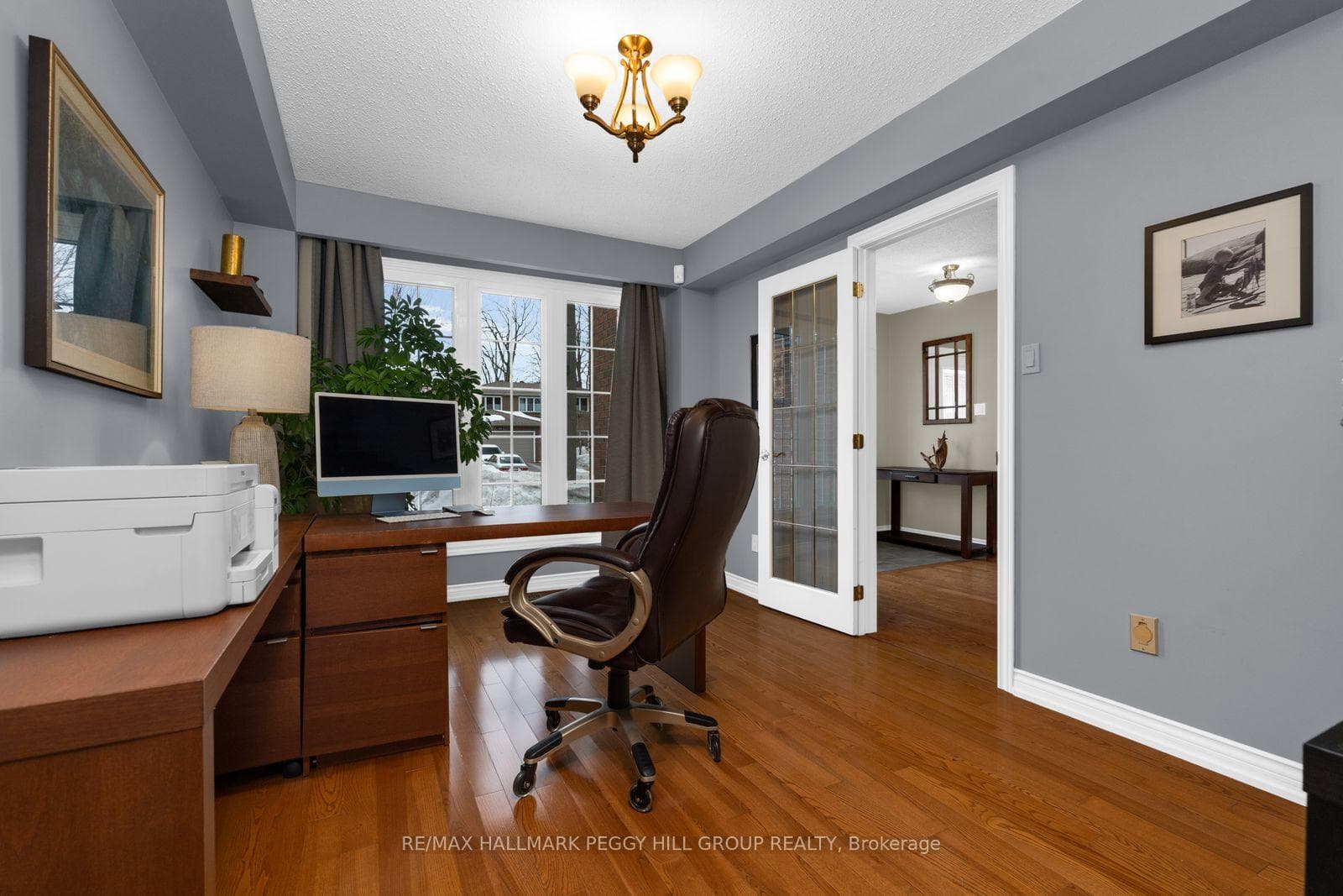 46 Oakridge Drive photo 7