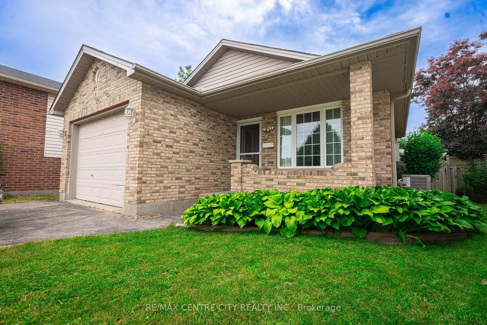 270 Exmouth Circle photo 4