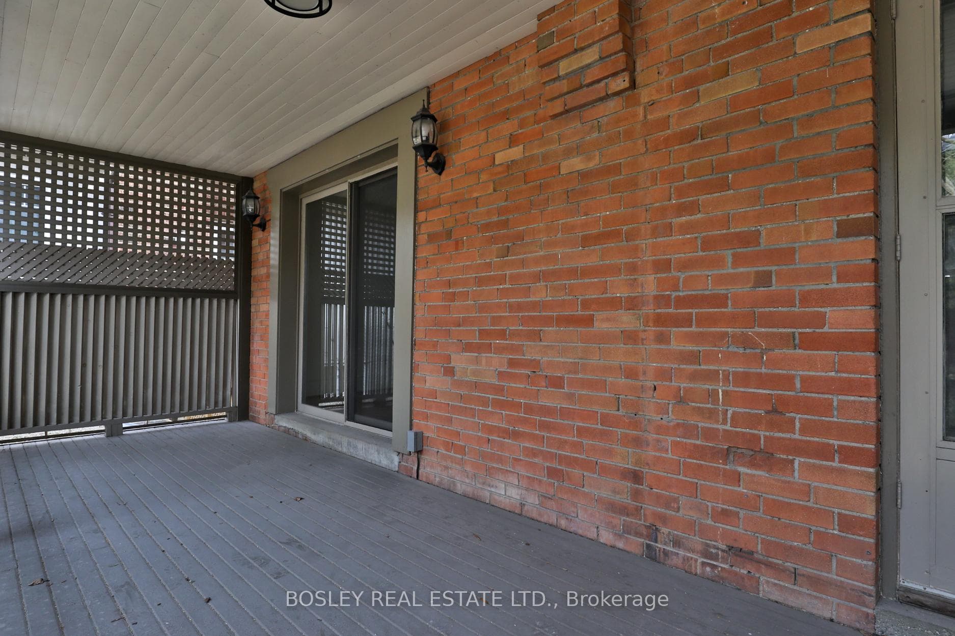 82 Belsize Drive photo 38