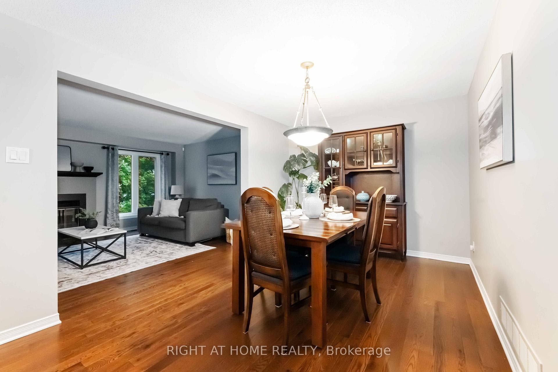 7 Weybridge Drive photo 11