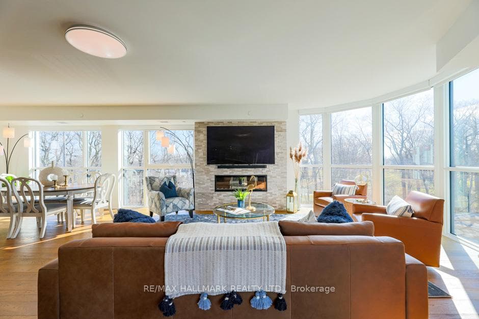 1400 Kingston Road Unit 302 photo 9