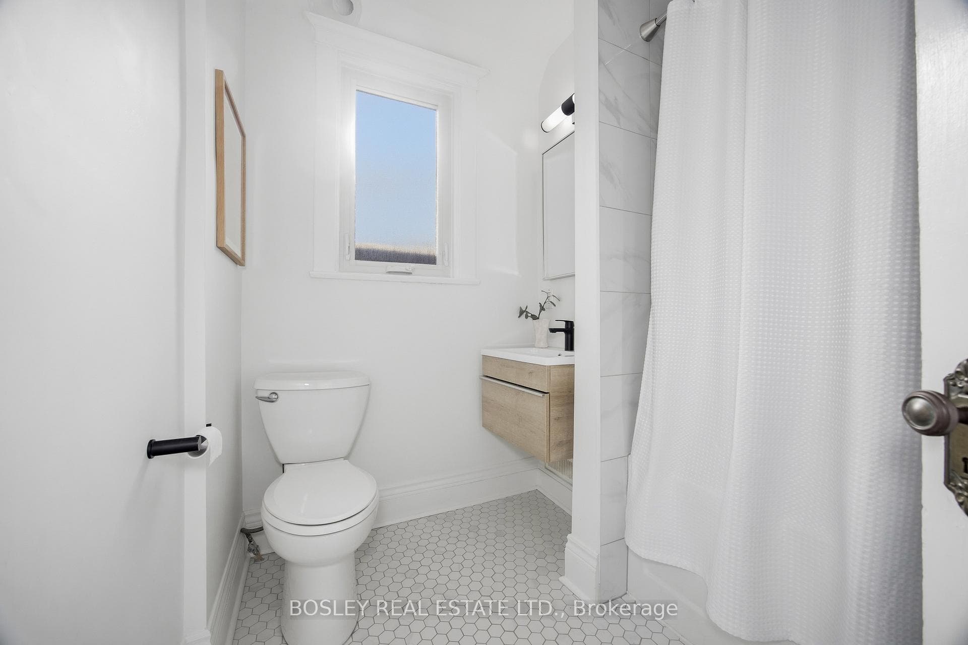 118 Mountjoy Avenue photo 15