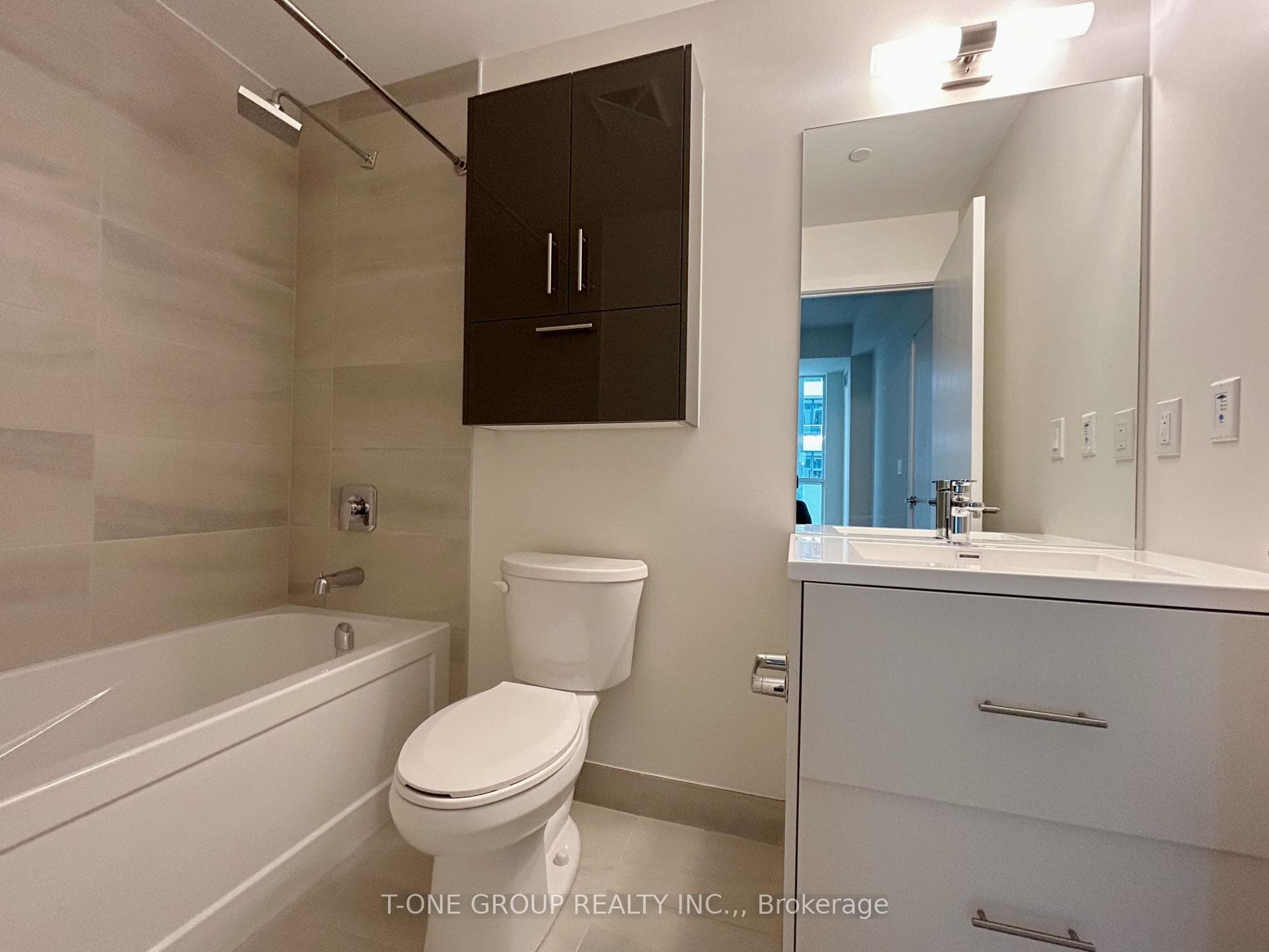 188 Fairview Mall Drive Unit 1716 photo 9