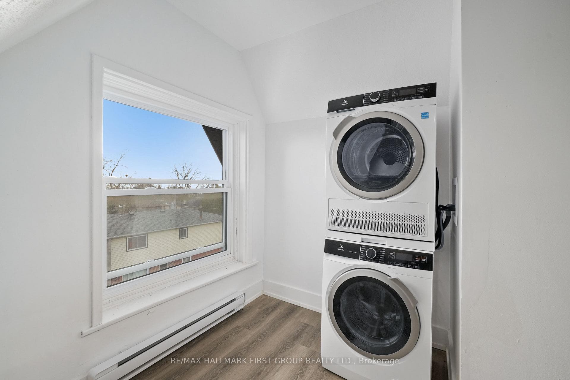 202 Green Street Unit 9 photo 8