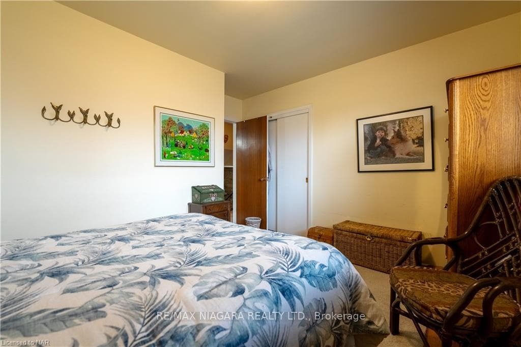 7195 Cambridge Street photo 14