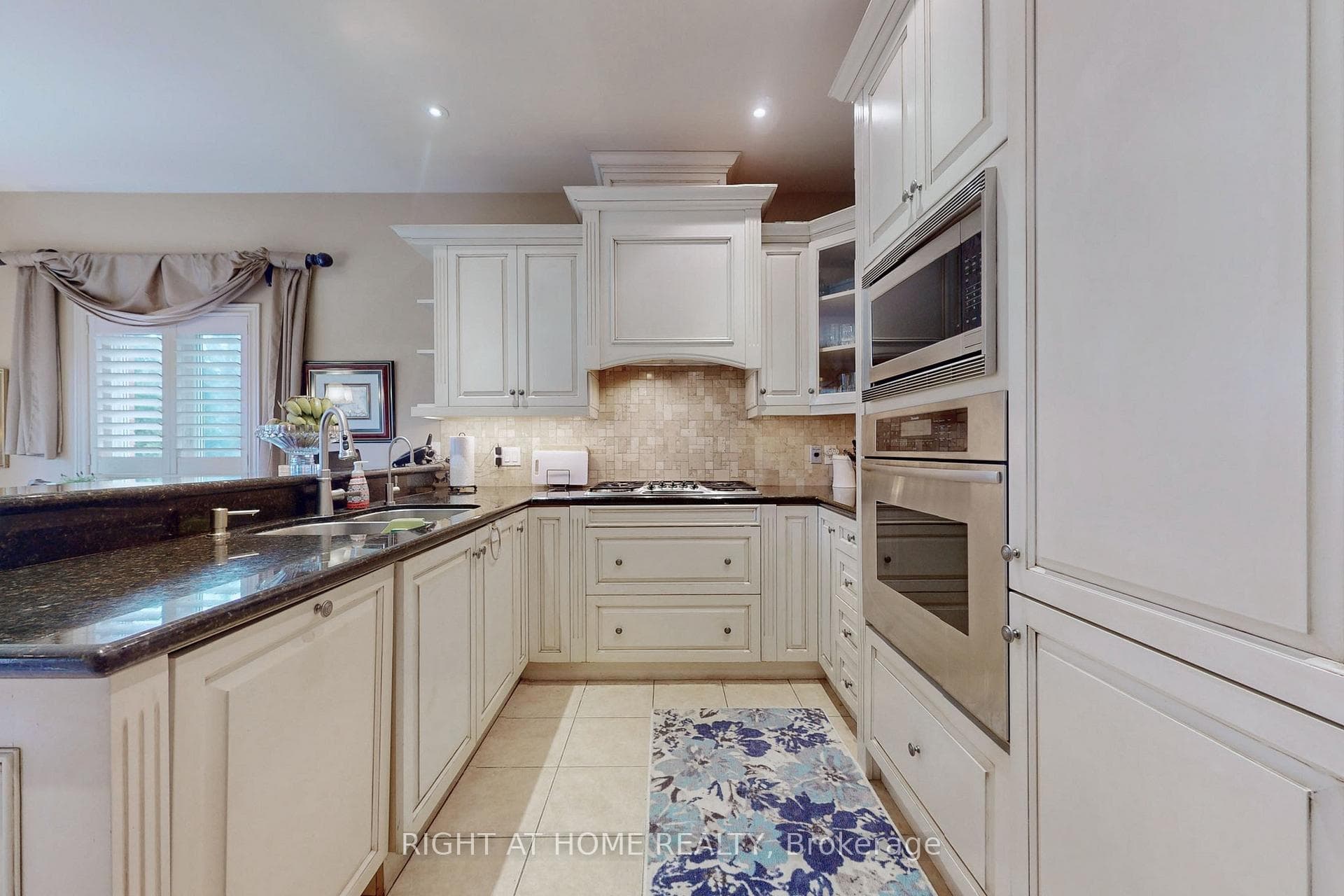 58 Timber Valley Avenue photo 8