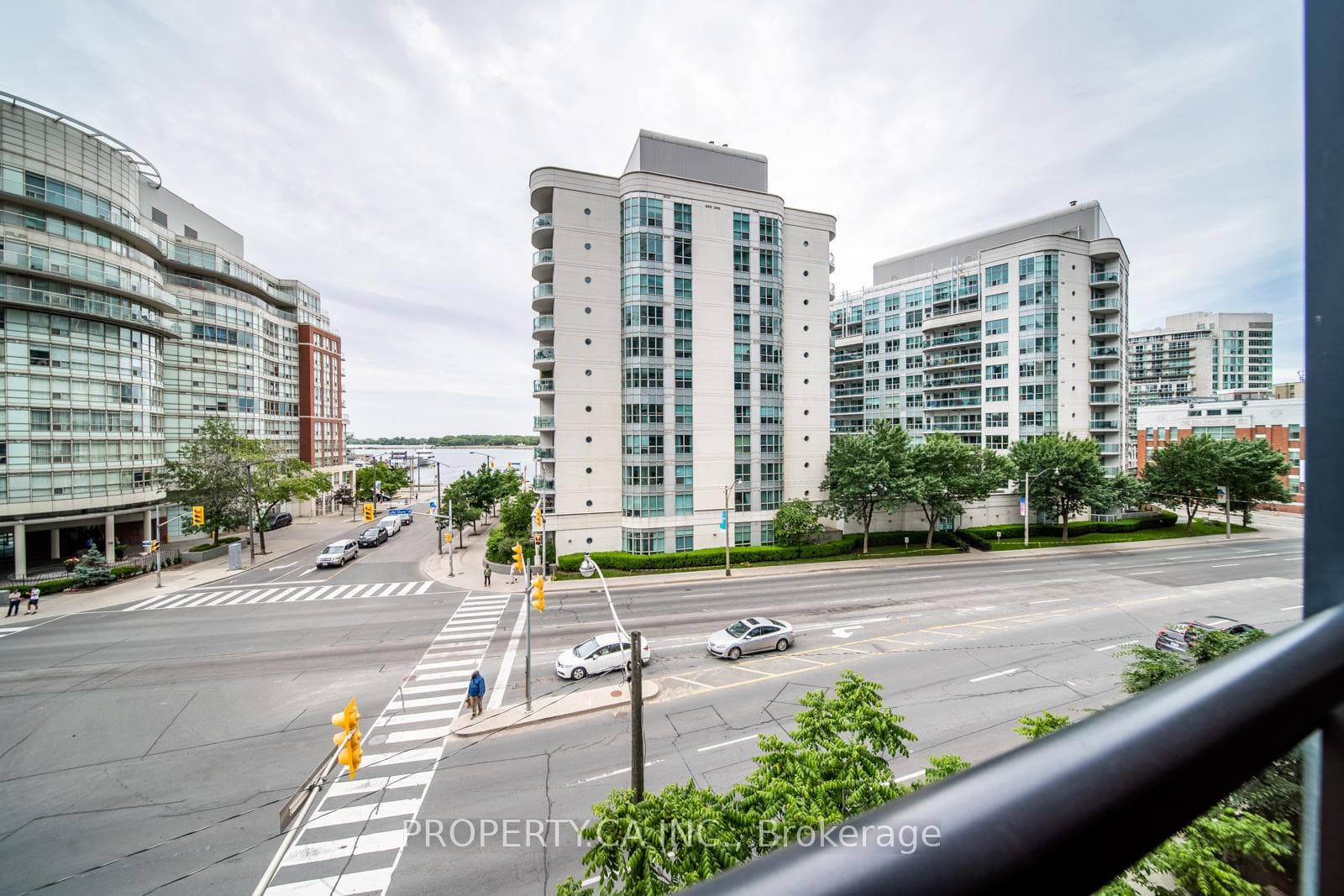 38 Dan Leckie Way Unit 508 photo 17