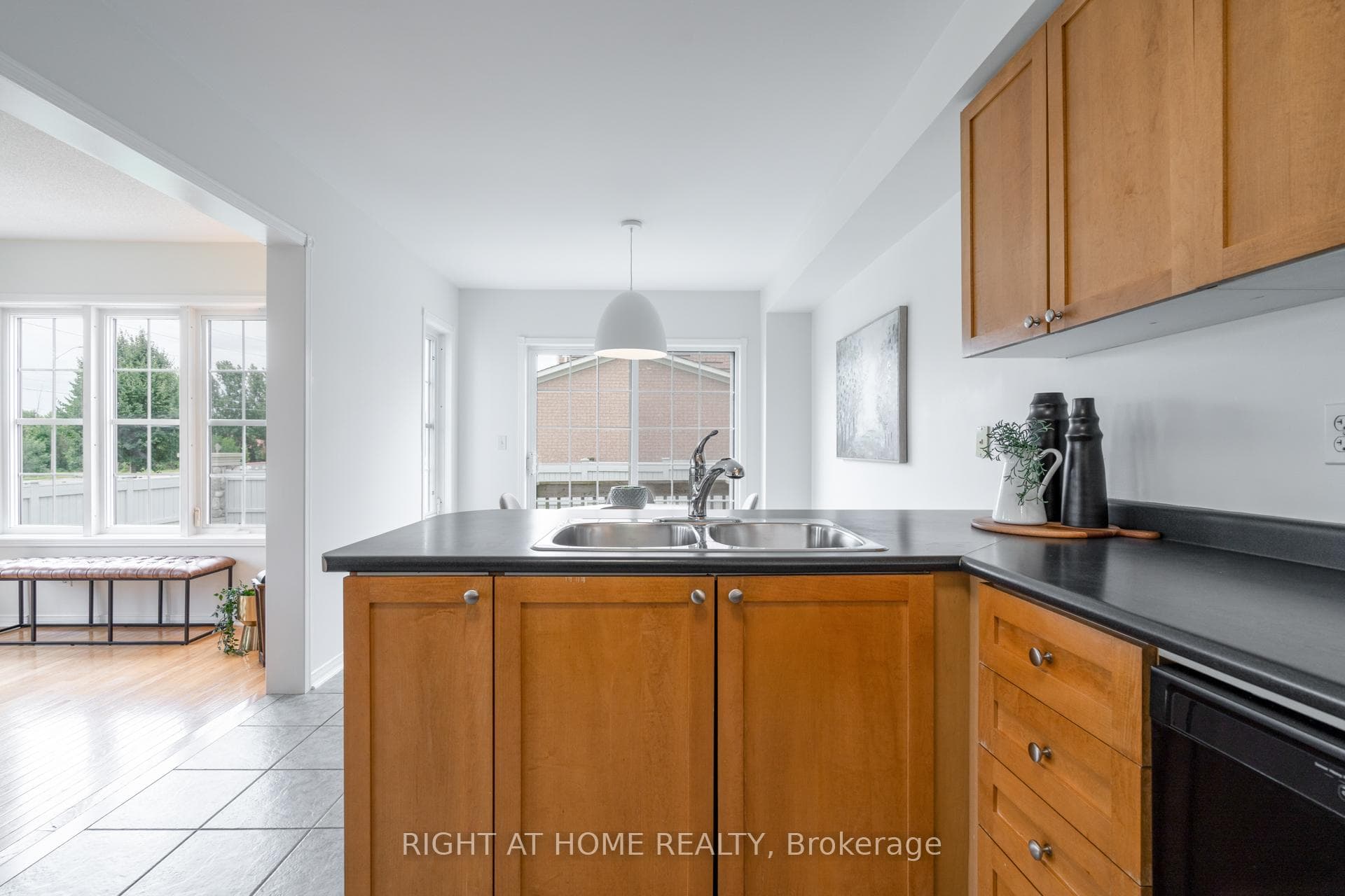 75 Ipswich Place photo 19