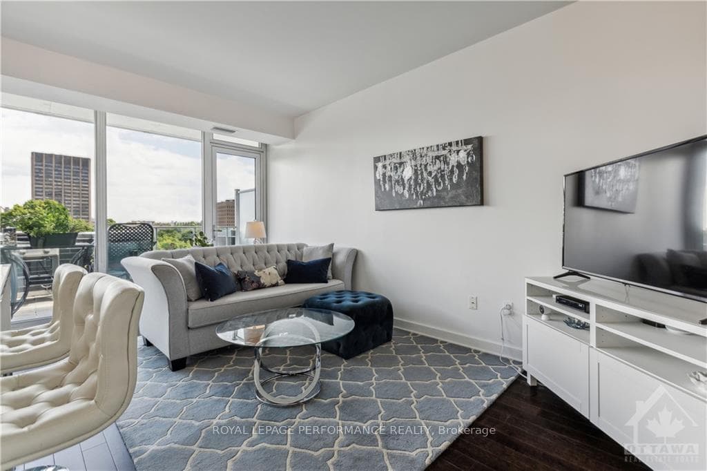 111 CHAMPAGNE Avenue Unit 308 photo 12