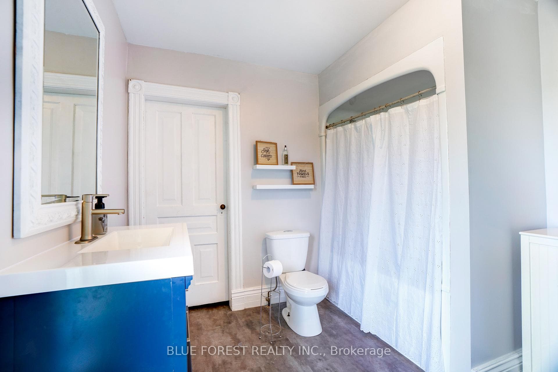 22832 Mclean Line photo 27