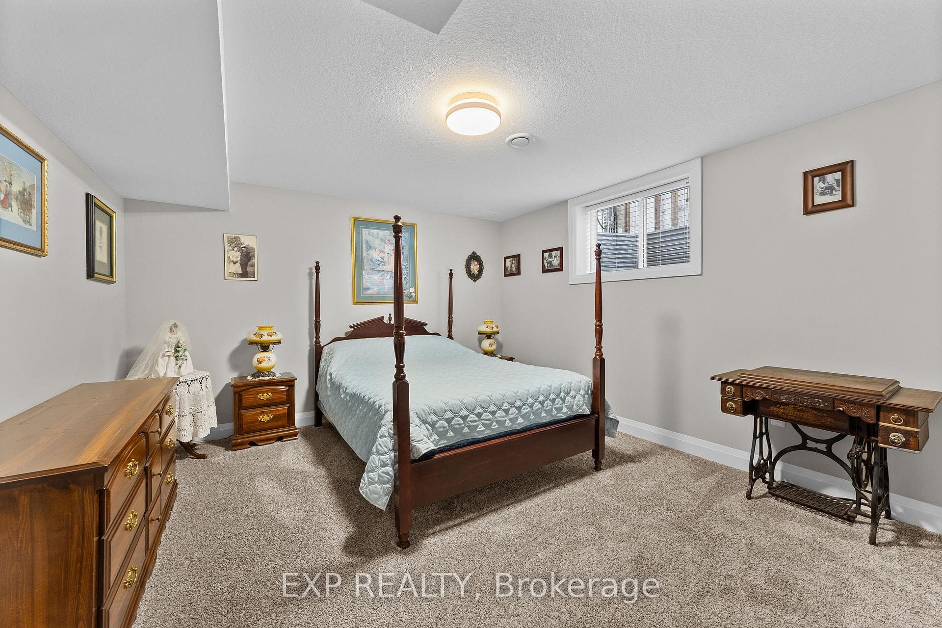 Lower Level Bedroom - Big and bright guest room