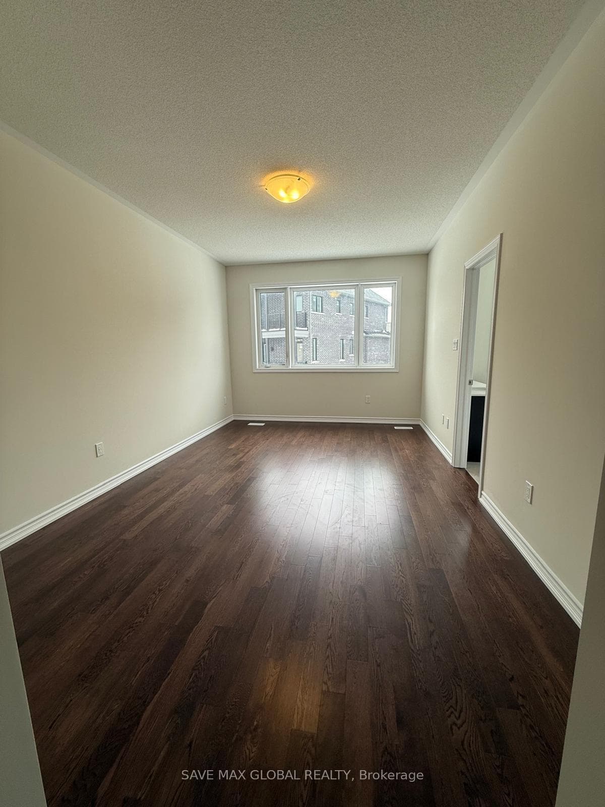 18 Lipscott Drive photo 6