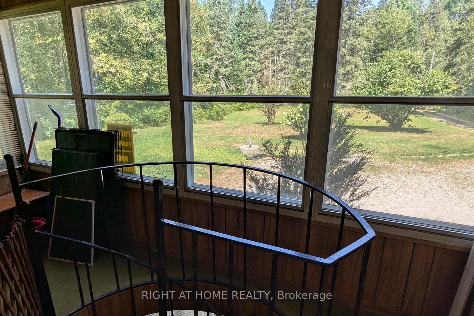 524 BALSAM CHUTES Road photo 12