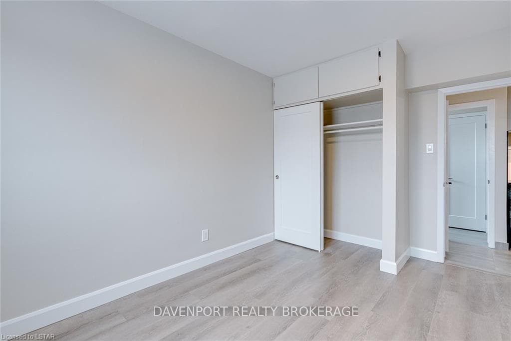 642 HAMILTON Road Unit 8 photo 7